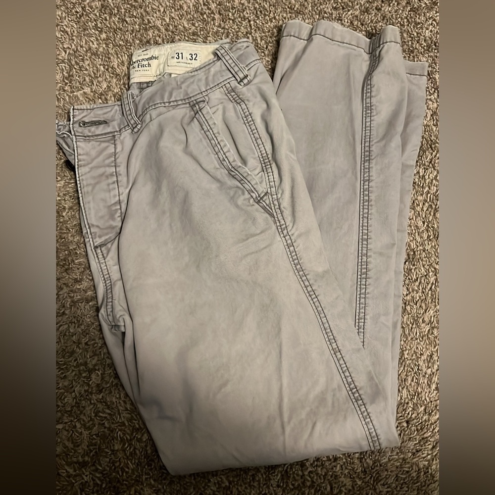 Abercrombie and fitch khakis